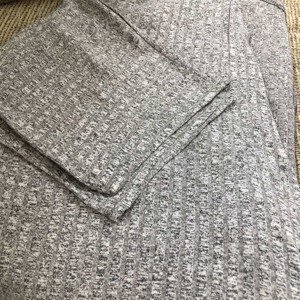 Medium Coverup (LulaRoe Lindsay)